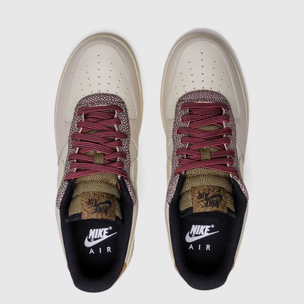 Nike Air Force 1 '07 LV8 4 Sneakers