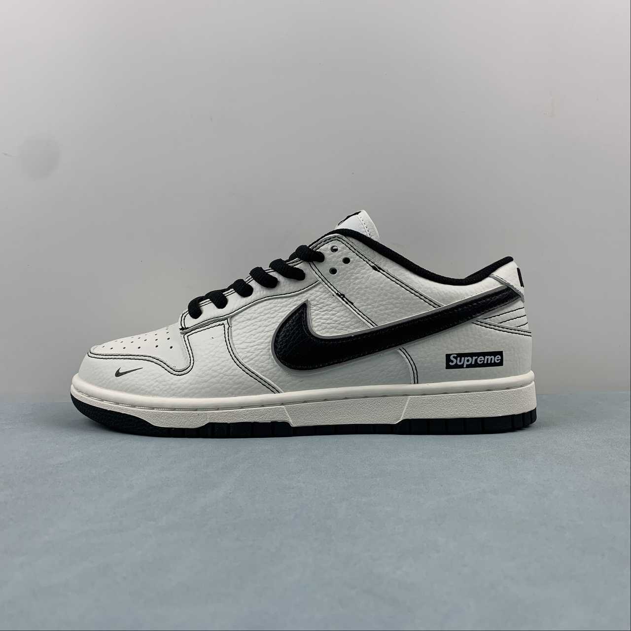 Supreme x SB Dunk Low Off White Black