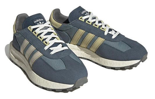 Retropy E5 Shoes blue / Closure