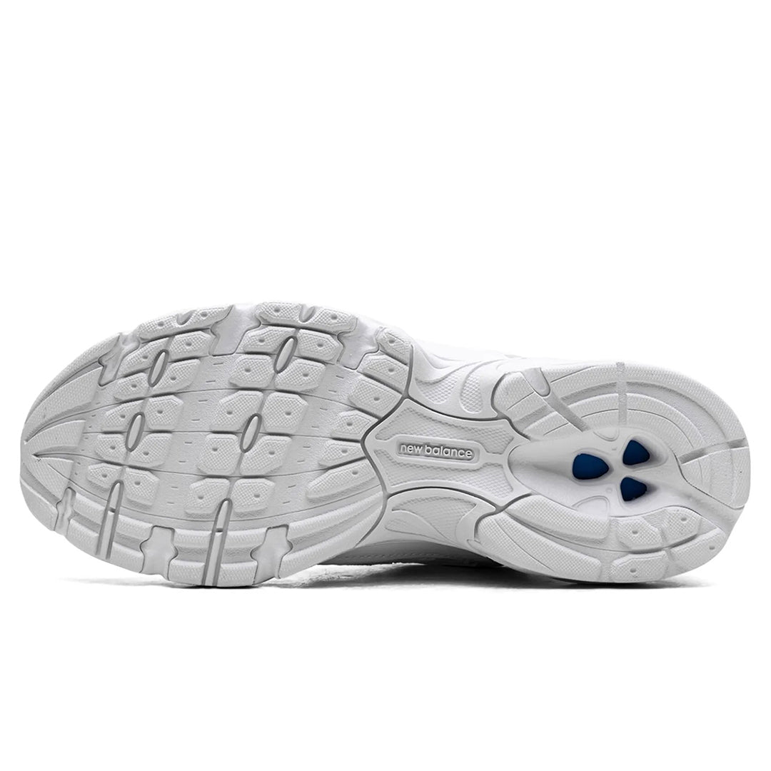 New Balance 530 Men Sneakers - Triple White