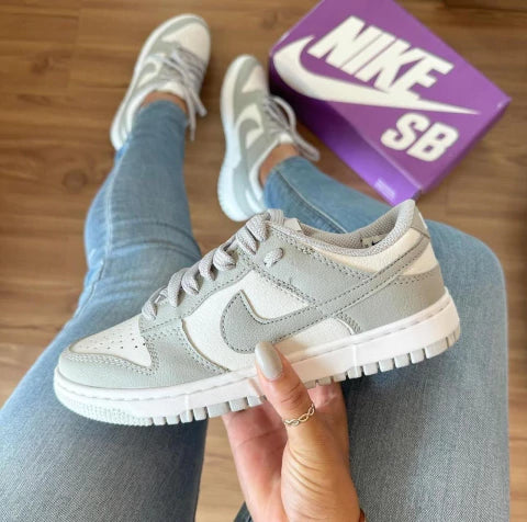 Nike Dunk Low Women's Shoes