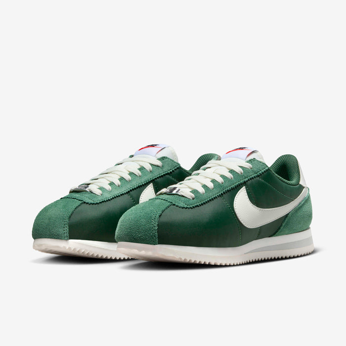 Nike Cortez Textile Women Sneaker - Green
