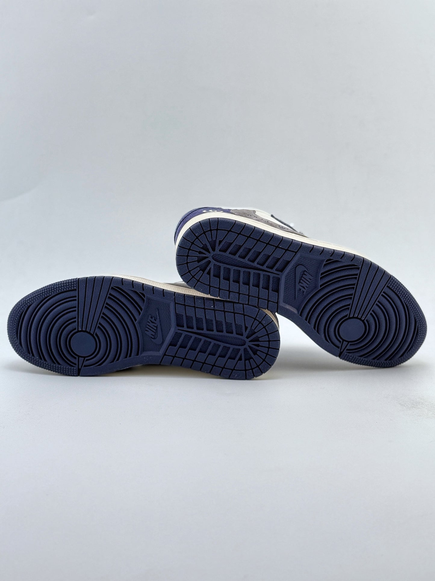 Travis Scott x Nike Air Jordan 1 Low “Gucci-Inspired”