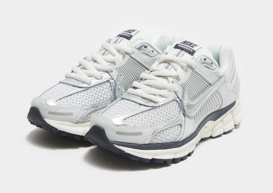 Nike Zoom Vomero 5 Women Sneaker - Silver