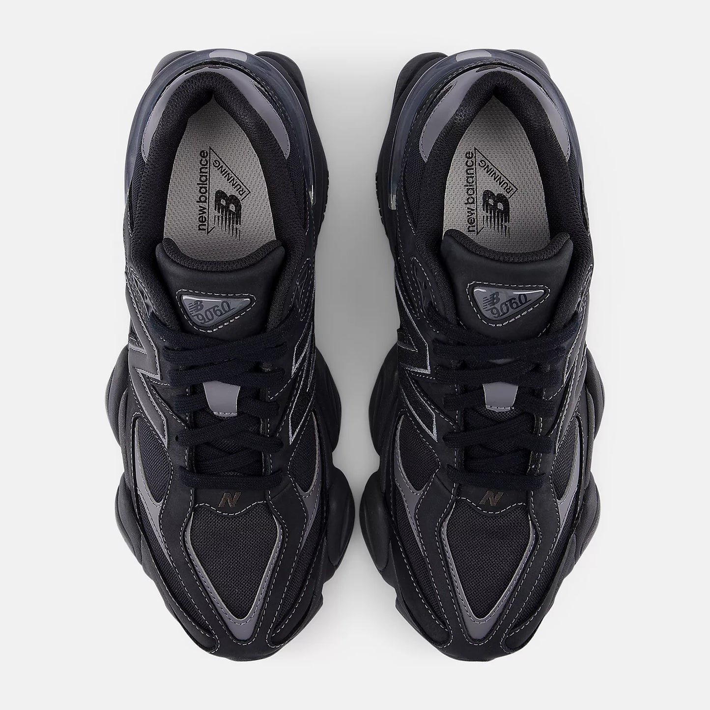 **New Balance 9060 – Men’s Sneakers**