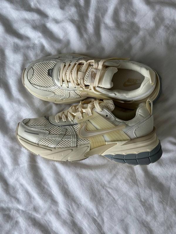 Nike V2K Run Women's Shoes