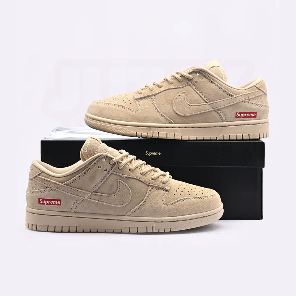 Dunk Low x SUP – Beige Sneakers