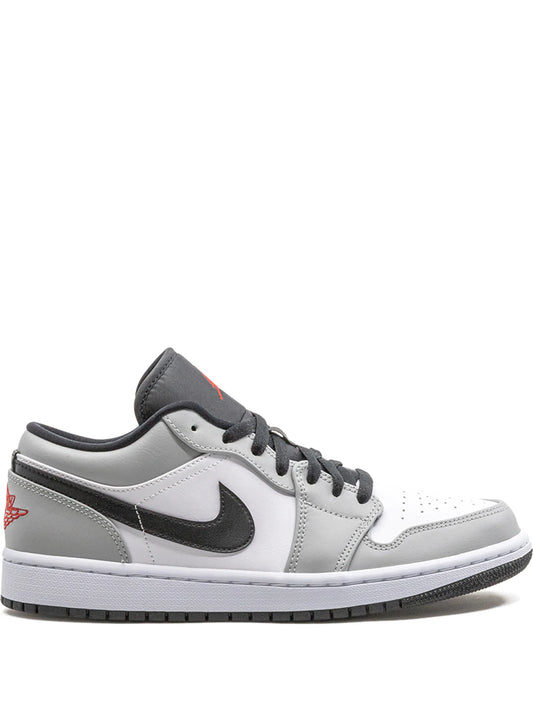 Air Jordan 1 Low "Light Smoke Grey" Sneakers