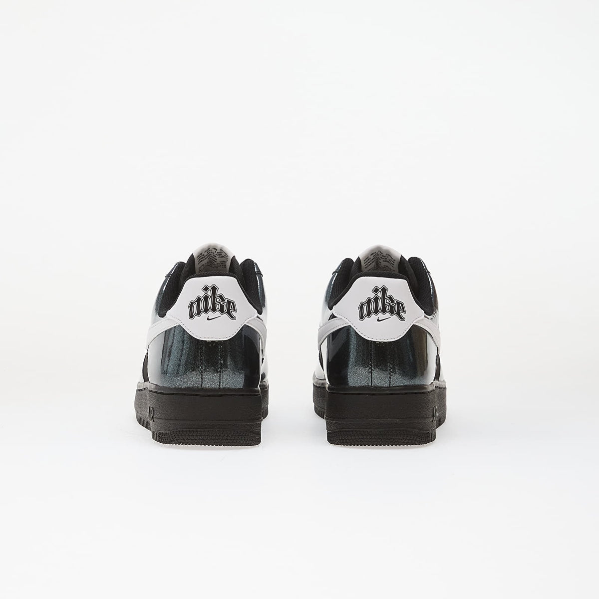 Nike Air Force 1 '07 Lv8