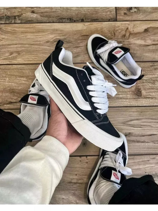 Vans CNU School Black