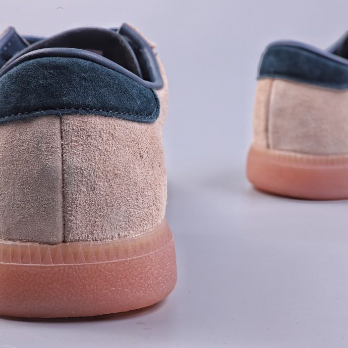 Adidas Women Originals  Malmo