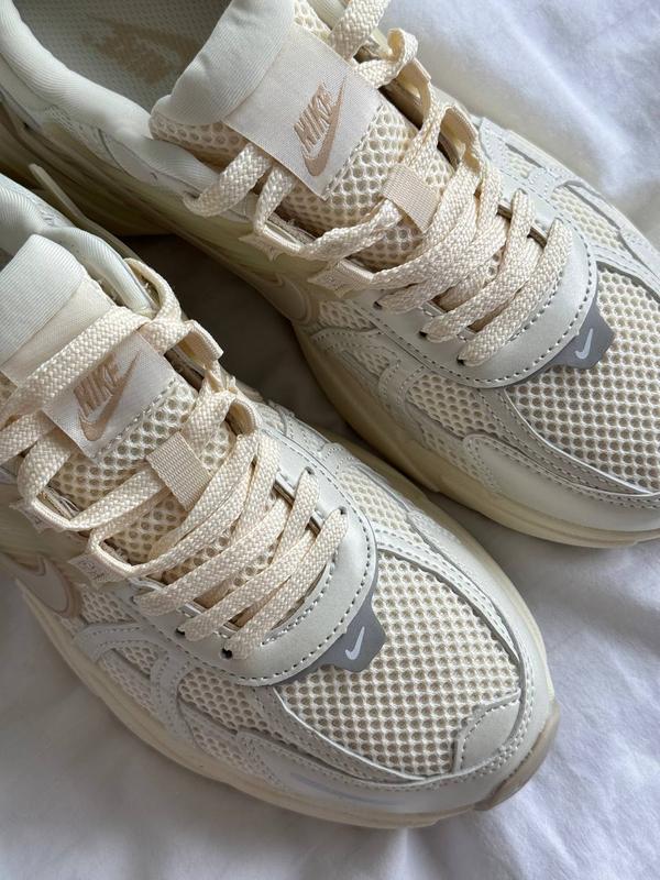 Nike V2K Run Women's Shoes