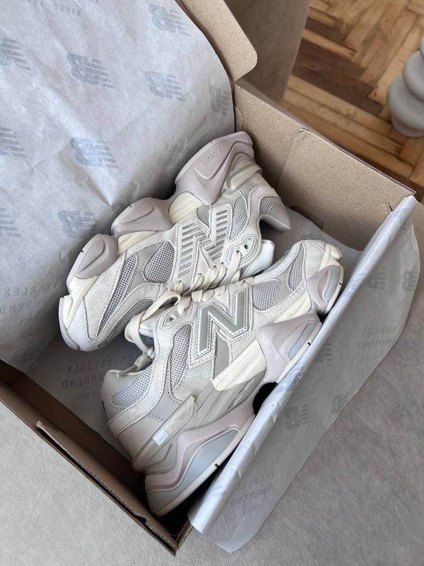 New Balance 9060 Women's Sneakers