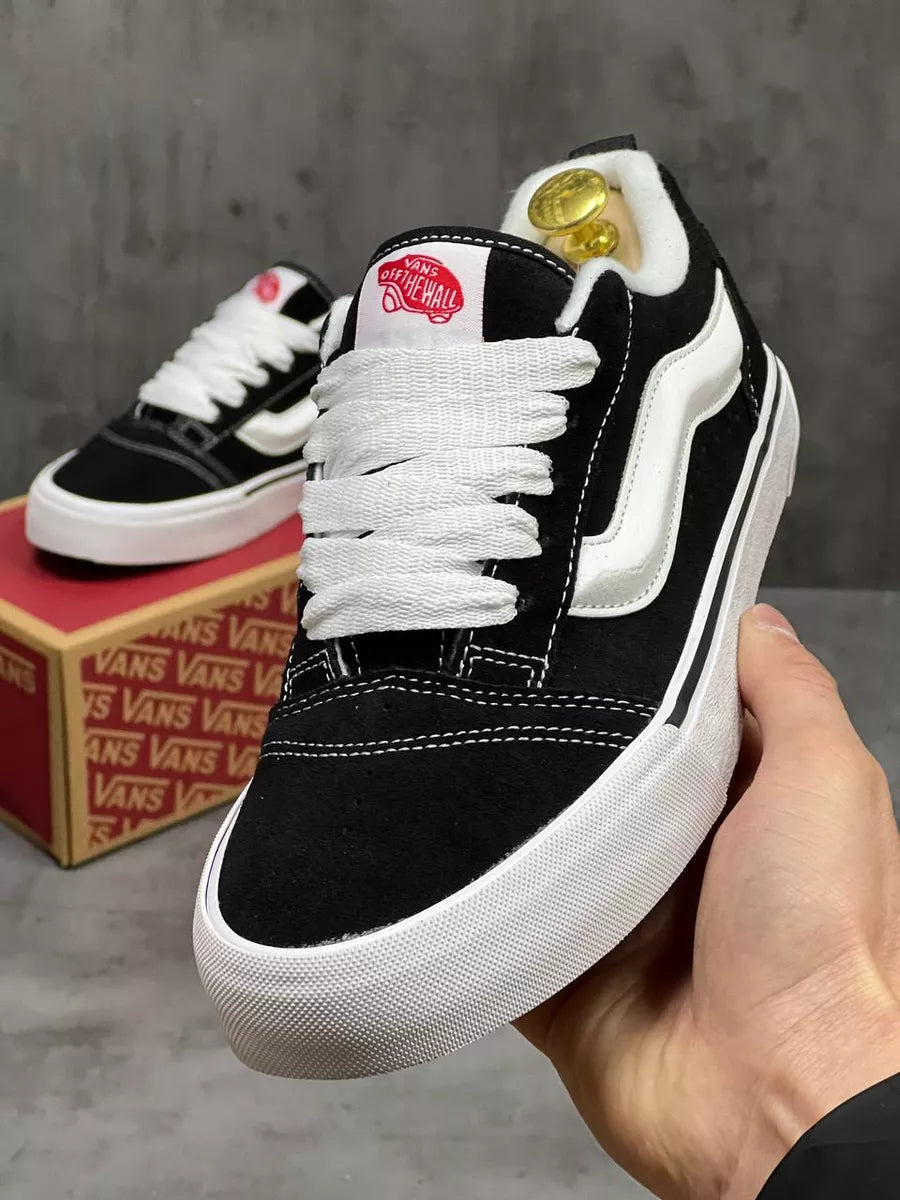 Vans CNU School Black