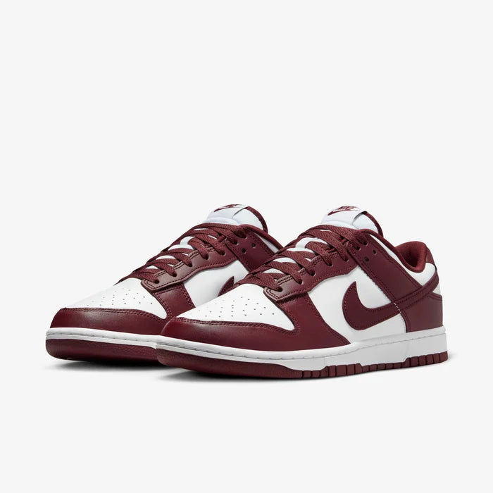 ## Nike Dunk Low Retro Sneakers