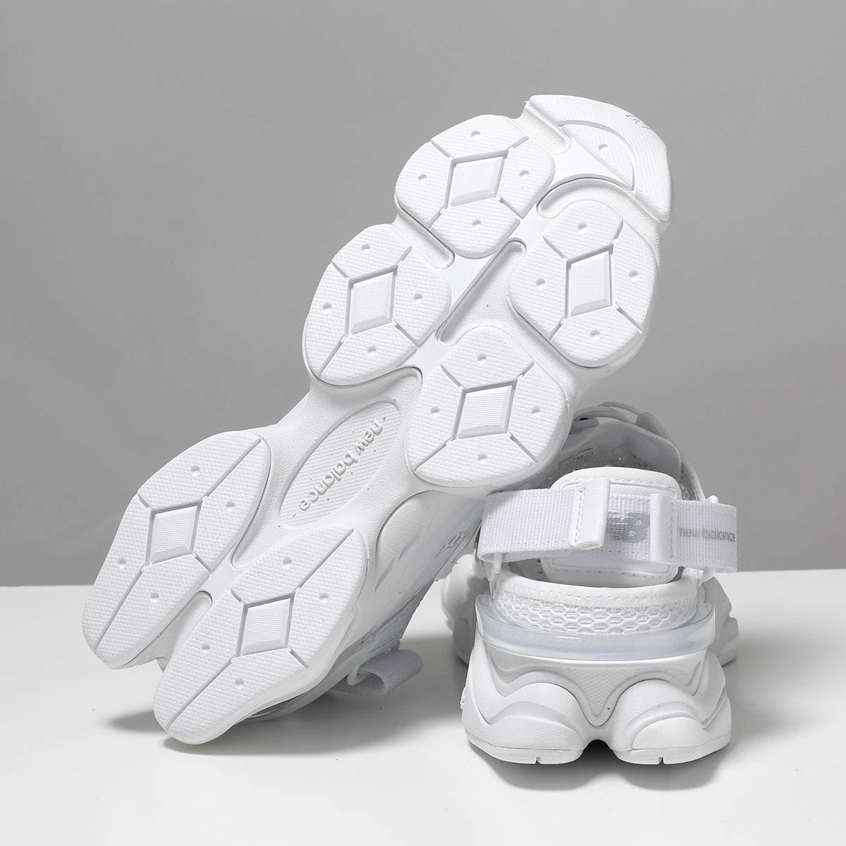 The New Balance 9060 White