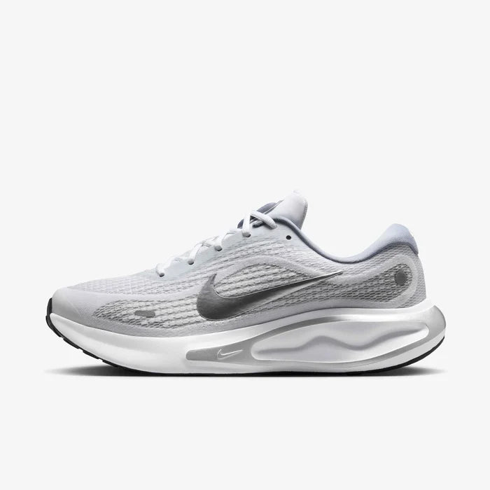 Nike Journey Run Sneakers