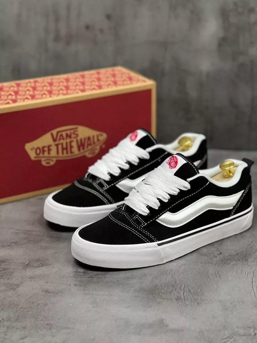 Vans CNU School Black