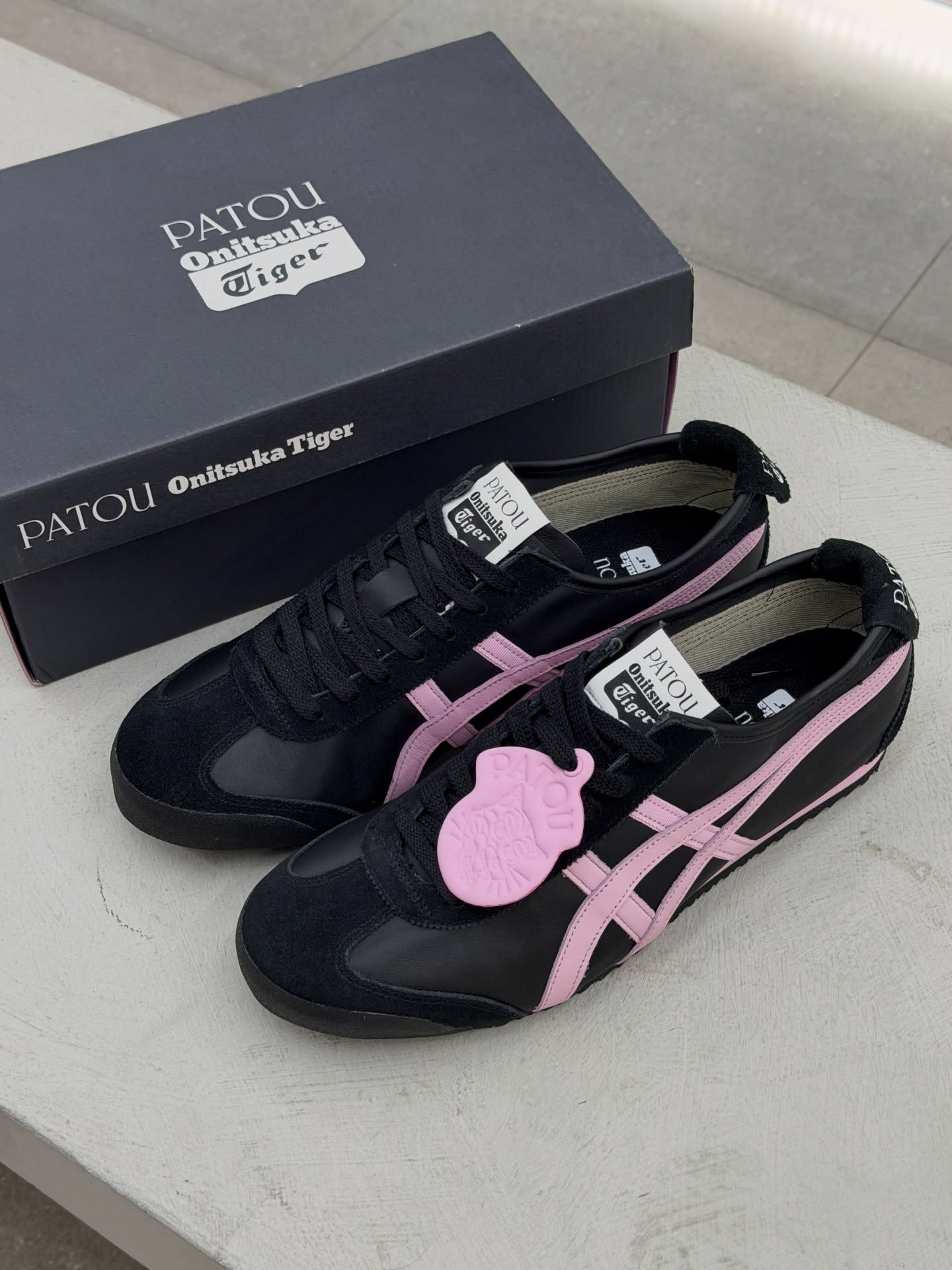 Onitsuka Tiger MEXICO 66 Womens Sneaker