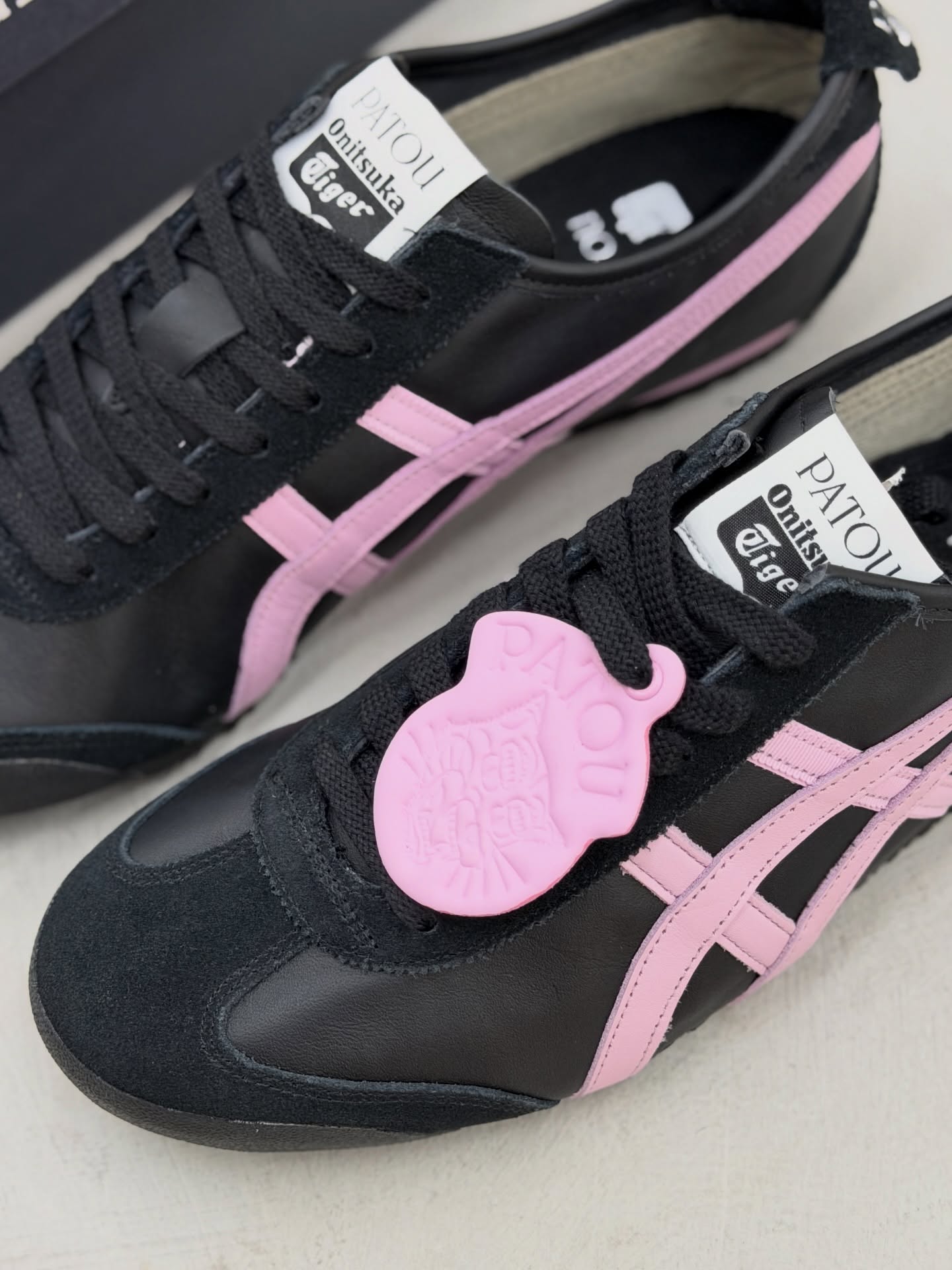 Onitsuka Tiger MEXICO 66 Womens Sneaker