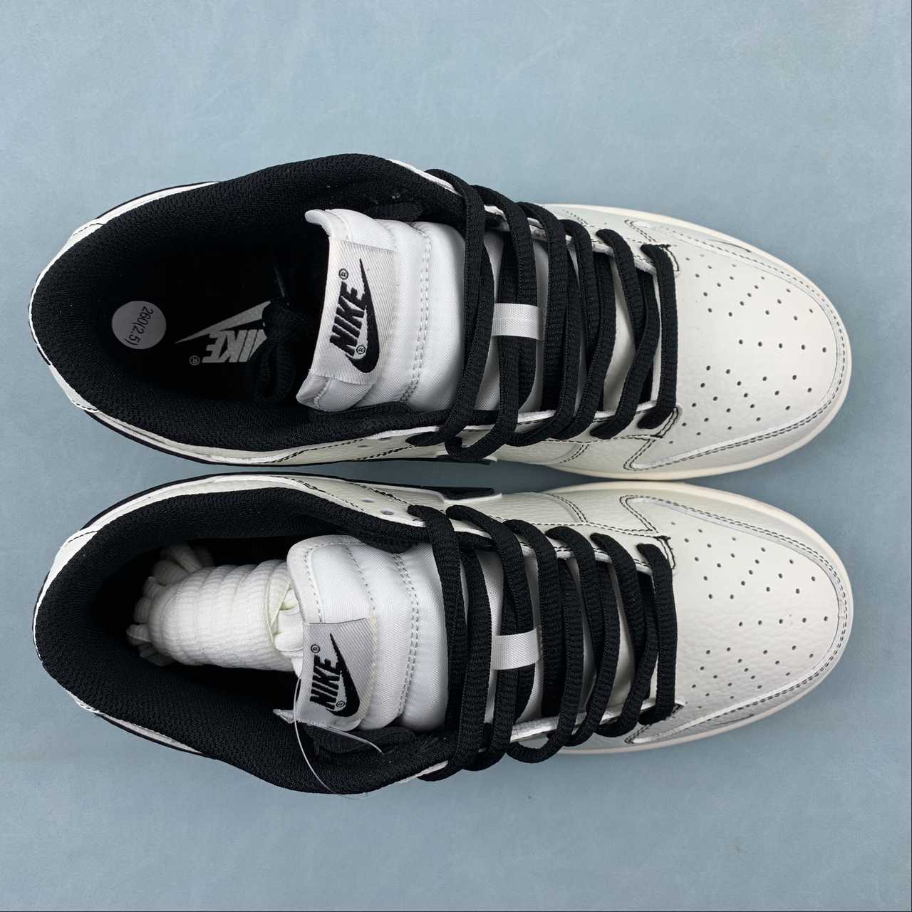 Supreme x SB Dunk Low Off White Black