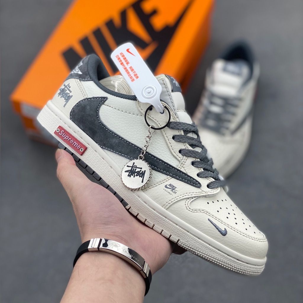 Nike SB x Stüssy x Supreme White&Gray