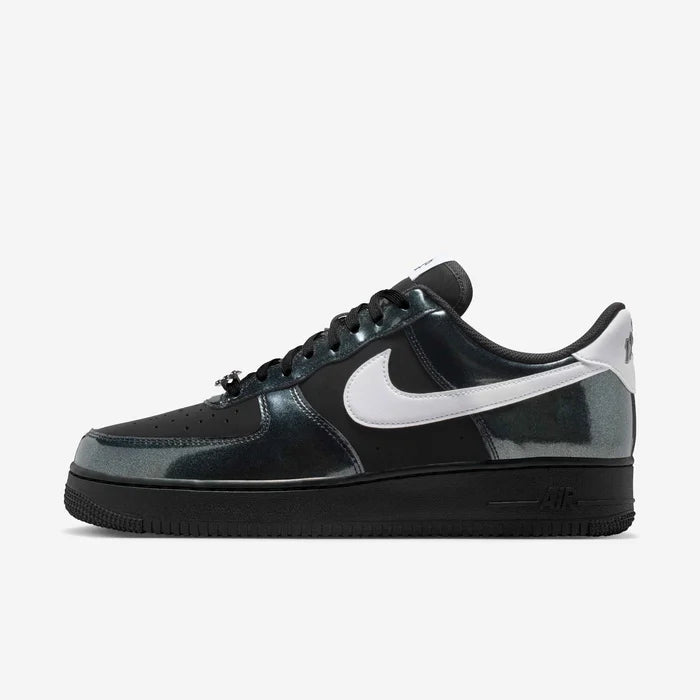*Nike Air Force 1 07 LV8 Mens Sneakers*