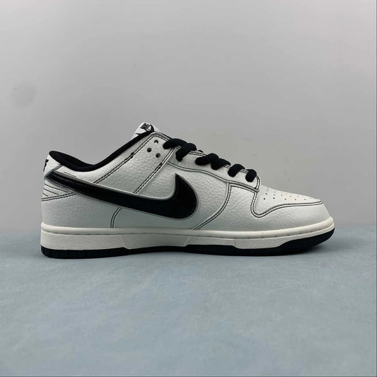 Supreme x SB Dunk Low Off White Black