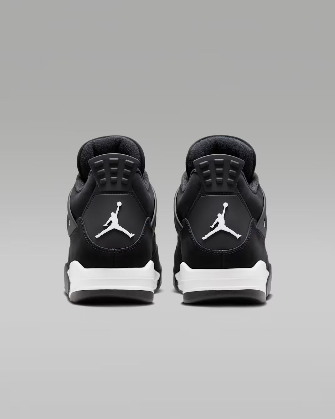 Air Jordan 4 Retro “White Thunder” – Men’s Sneakers