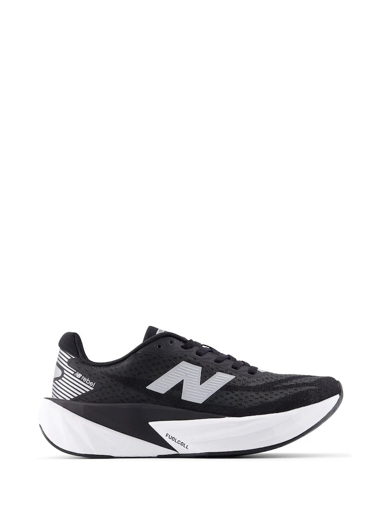 **New Balance FuelCell Rebel v5 – Women’s Trainers (Black/White)**