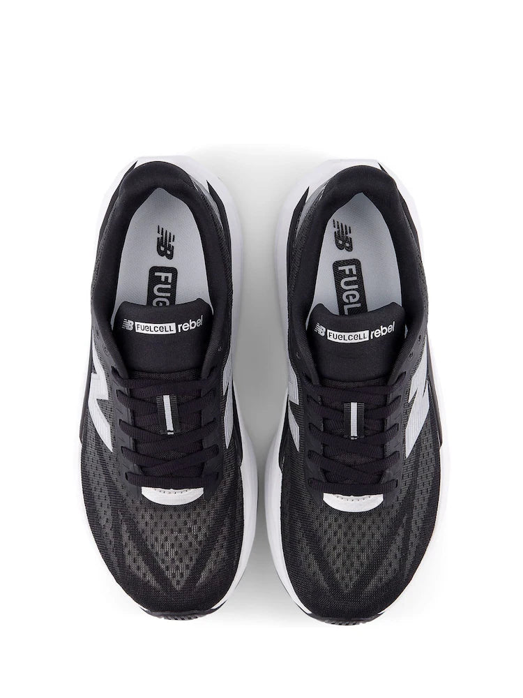 **New Balance FuelCell Rebel v5 – Women’s Trainers (Black/White)**