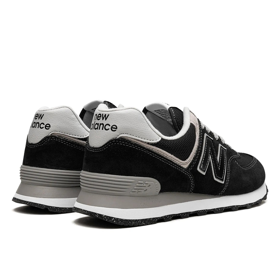 New Balance 574 Men Sneakers - Black