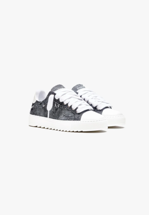 Thrashed Denim trainer