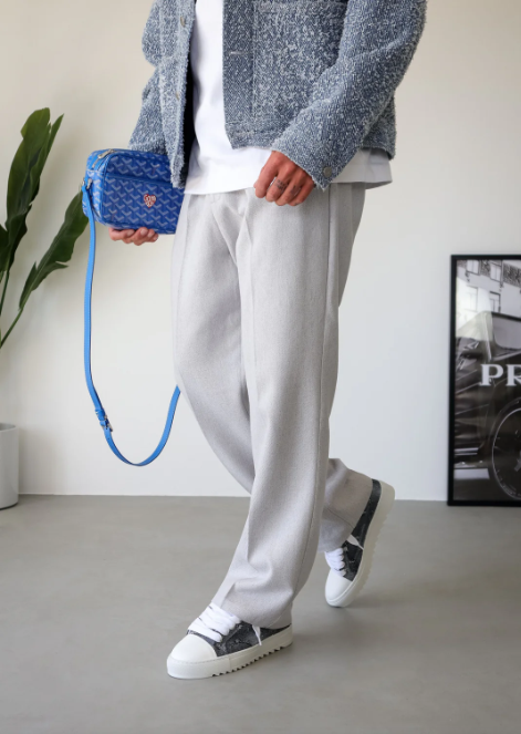 Thrashed Denim trainer