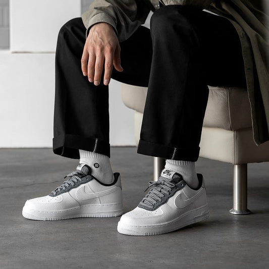 Nike Air Force 1 ’07 LV8 4 White/Grey – Men’s Sneakers