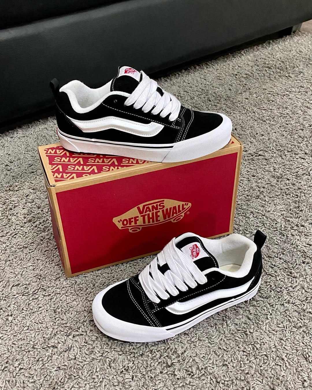 Vans Old Skool – Black and White – Unisex Sneakers