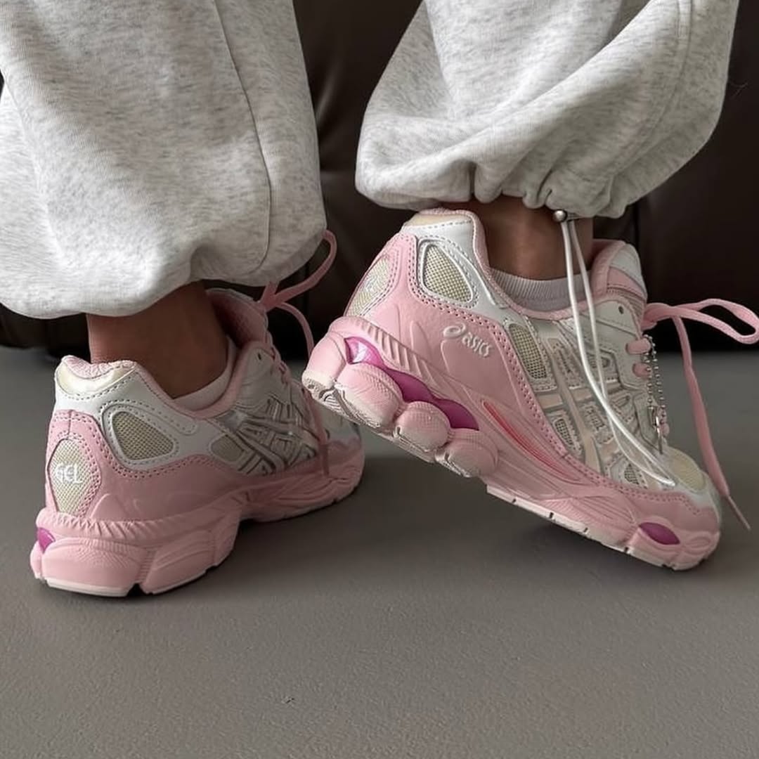 ASICS GEL NYC Running Shoes