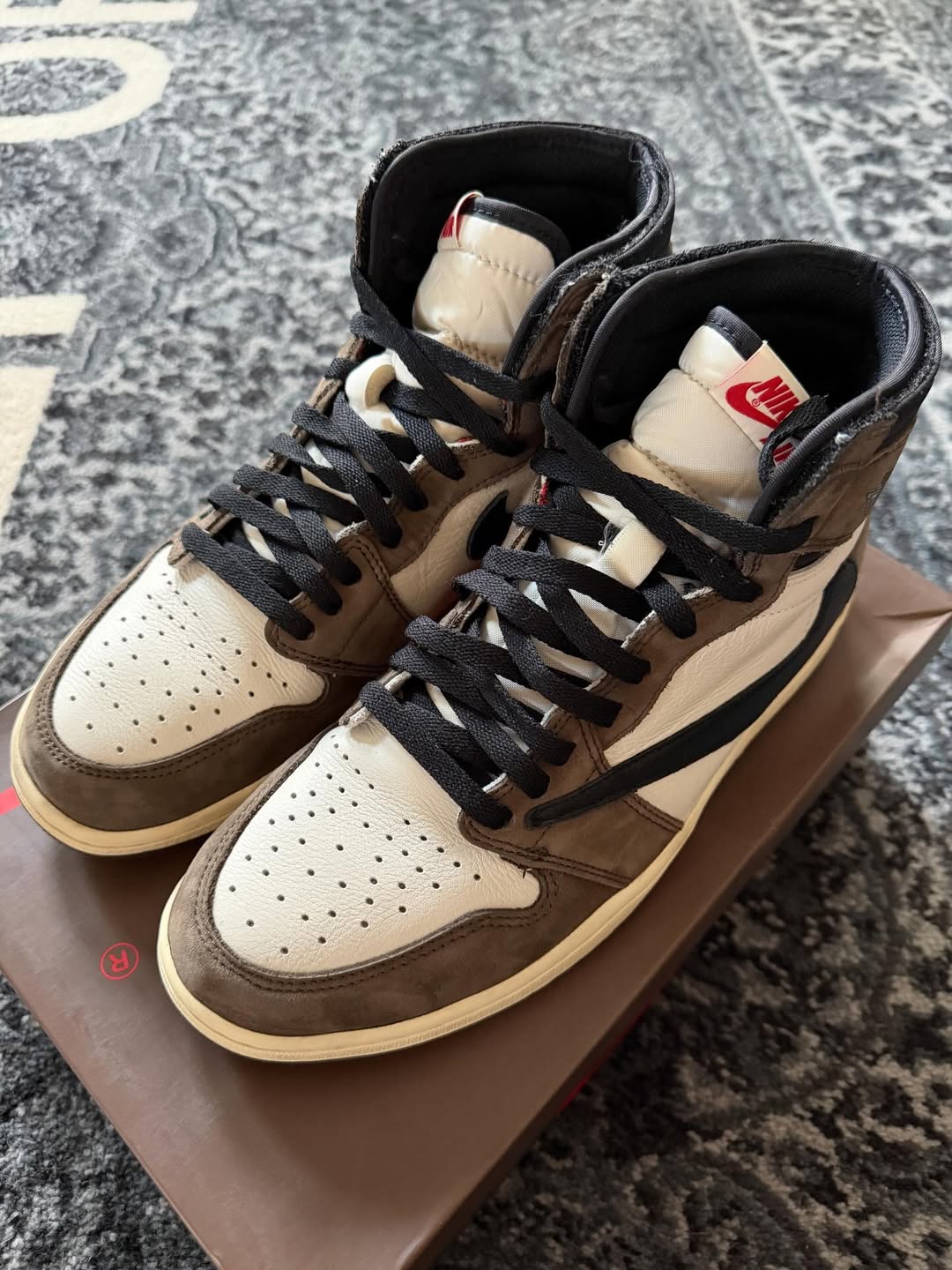 Jordan 1 Retro High OG SP “Travis Scott Mocha”