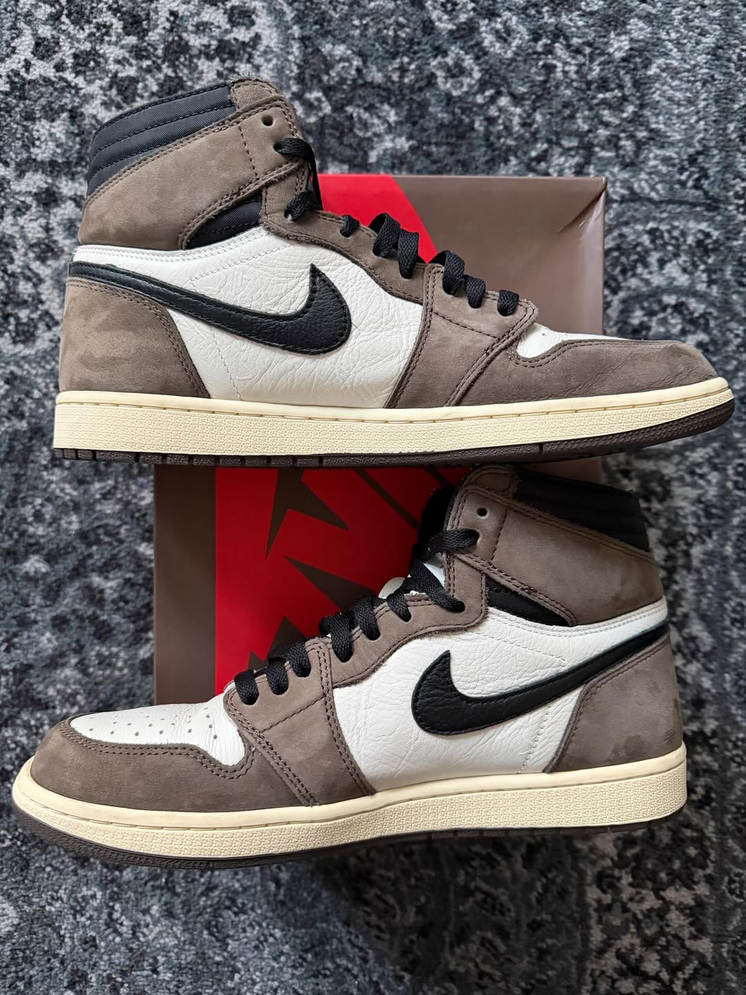 Jordan 1 Retro High OG SP “Travis Scott Mocha”