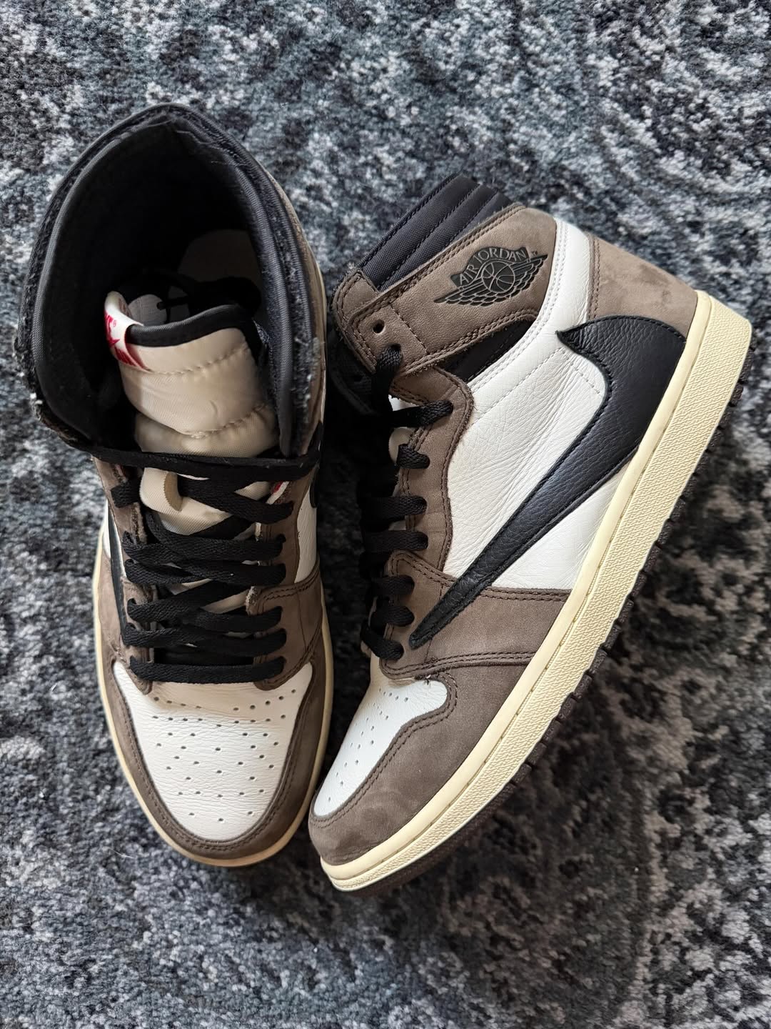 Jordan 1 Retro High OG SP “Travis Scott Mocha”