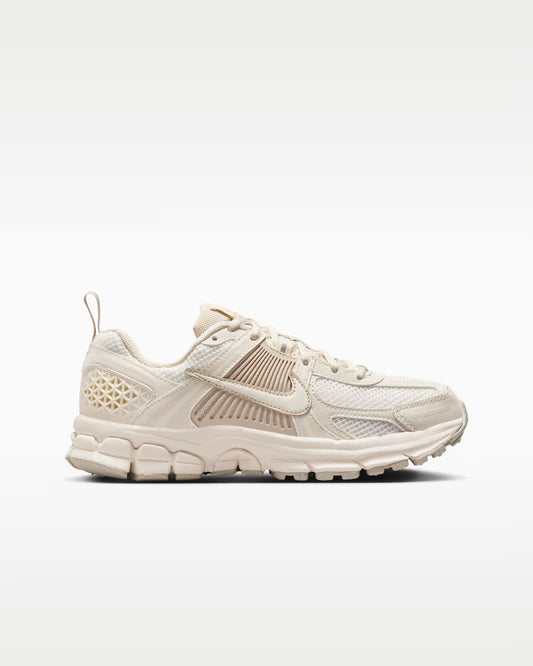 ## Nike Zoom Vomero 5 Shoes