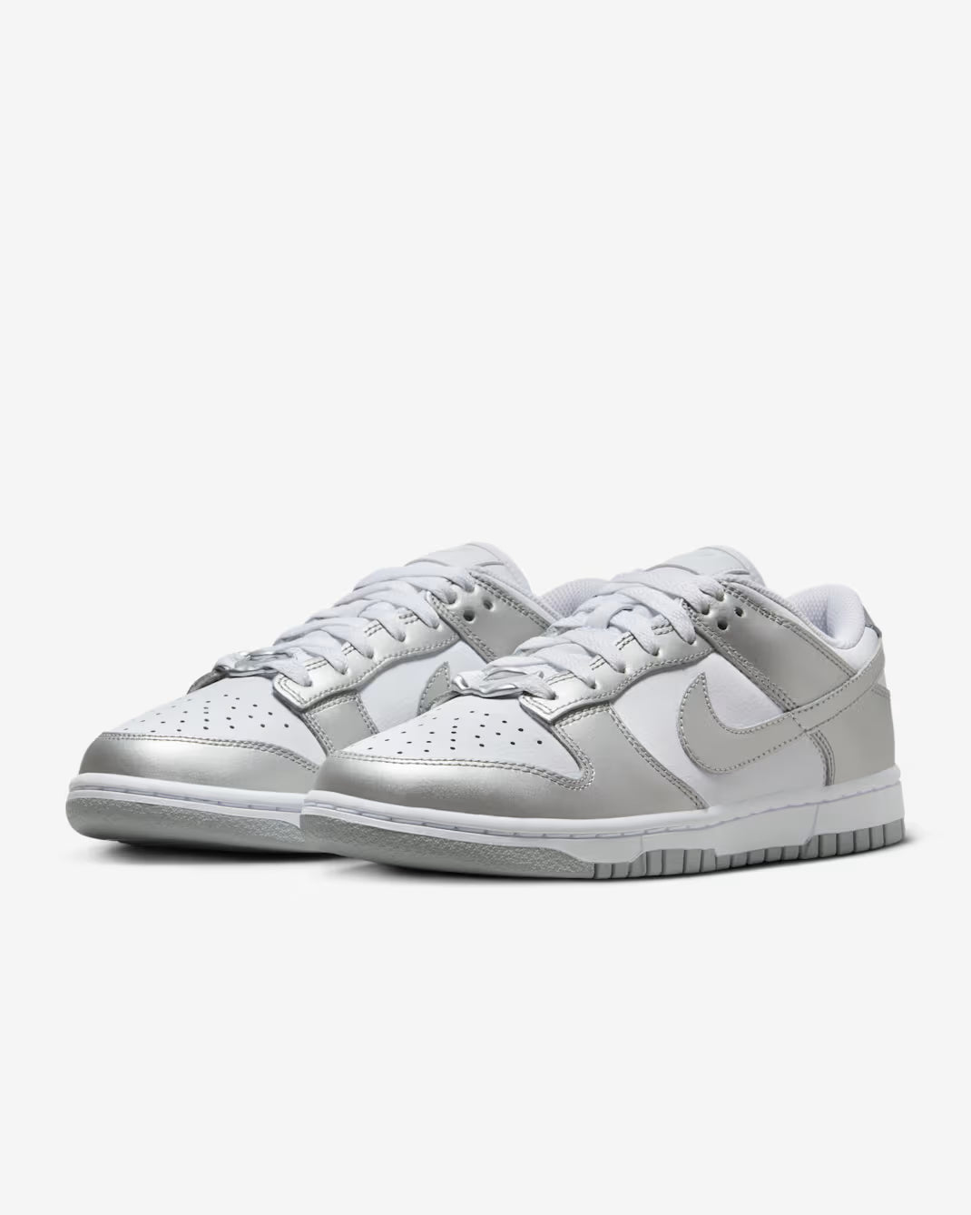 ## Nike Dunk Low White Silver Sneakers
