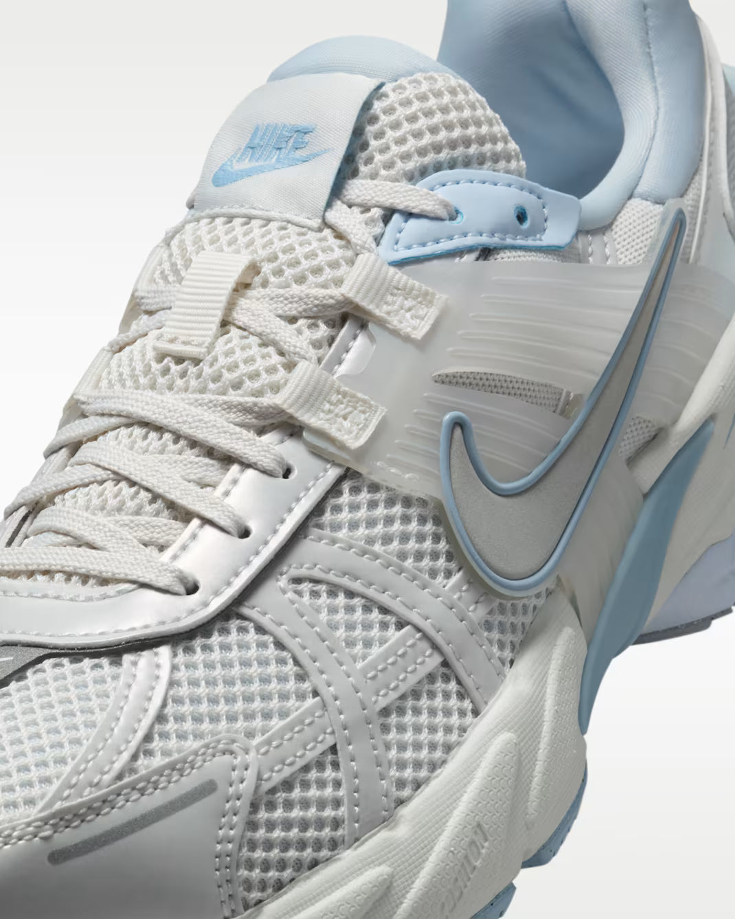 Nike V2K Run – Women’s Sneakers (with Reflective Accents)