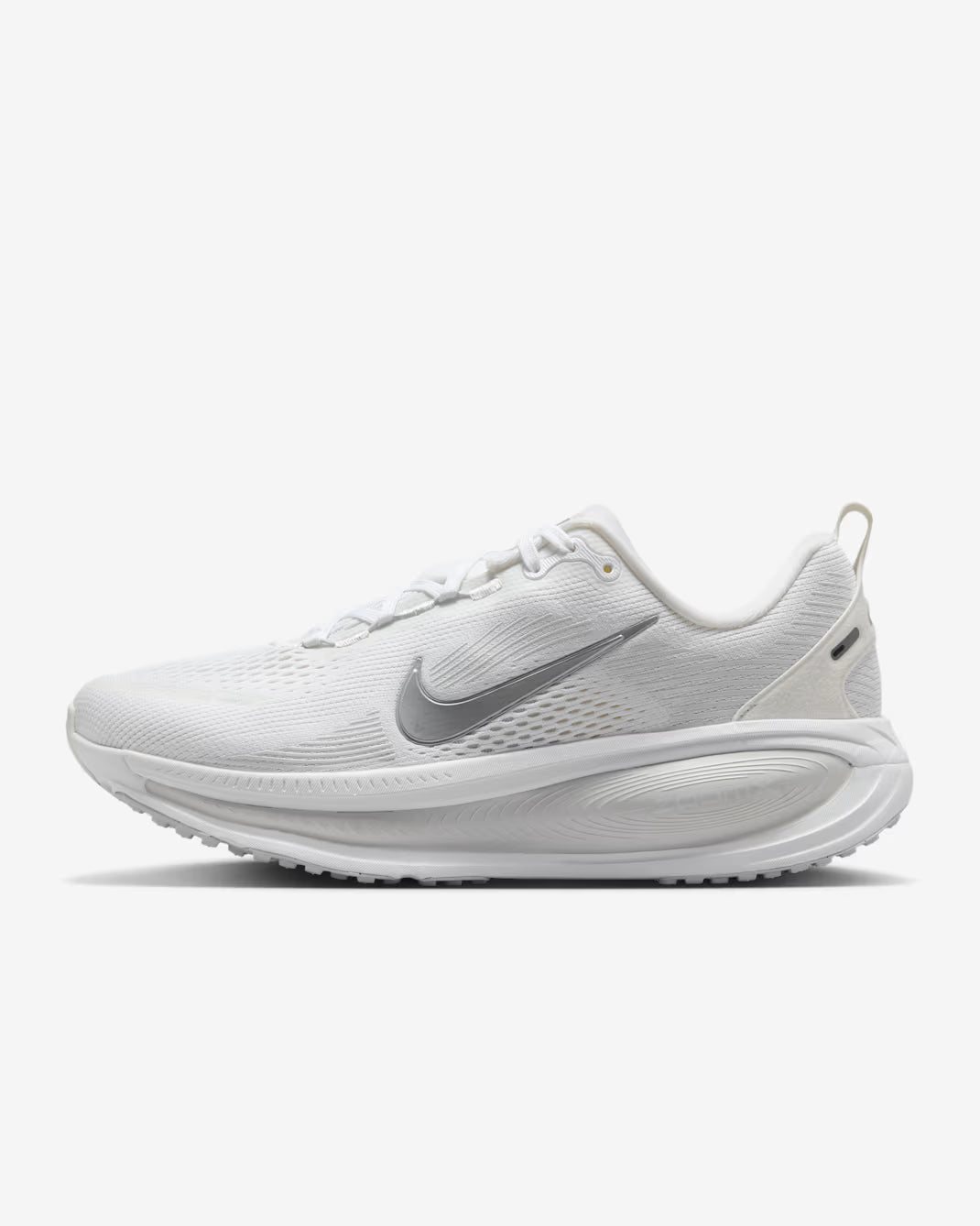 Nike Running Vomero 18 – White / Silver