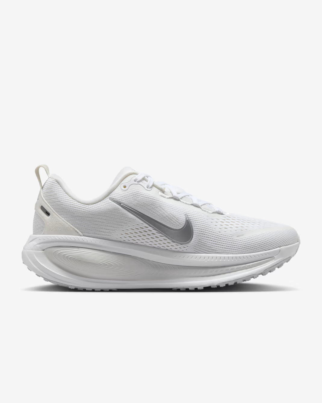 Nike Running Vomero 18 – White / Silver
