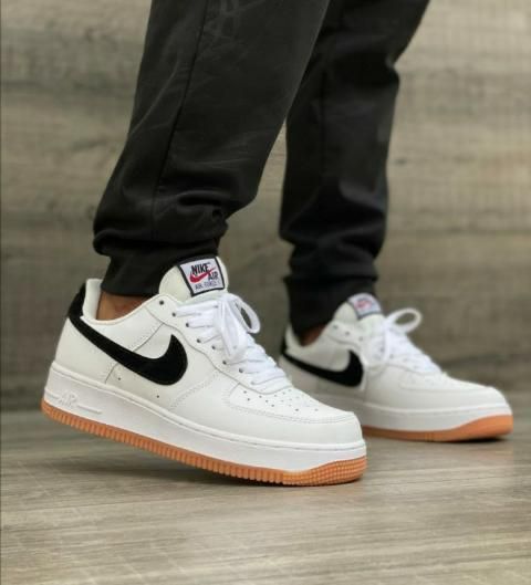 Nike Air Force 1 Low ’07 – Men’s Sneakers