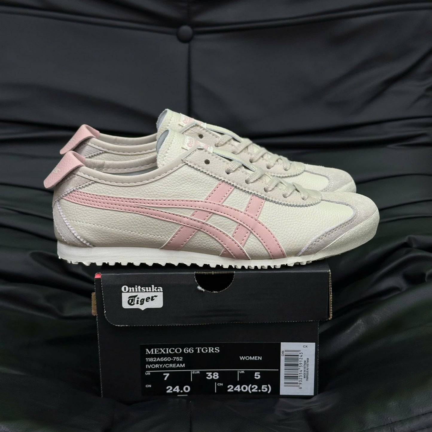 Onitsuka Tiger MEXICO 66 Womens Sneaker