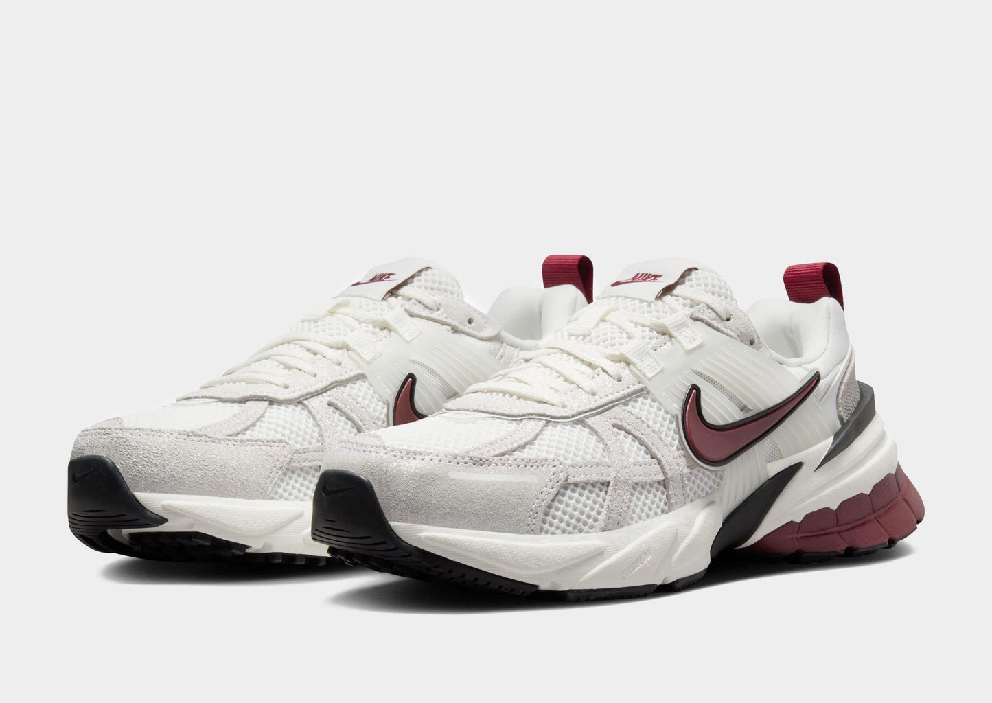 **Nike V2K Run SE Womens Sneakers**