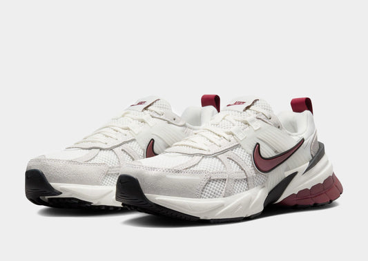 **Nike V2K Run SE Womens Sneakers**
