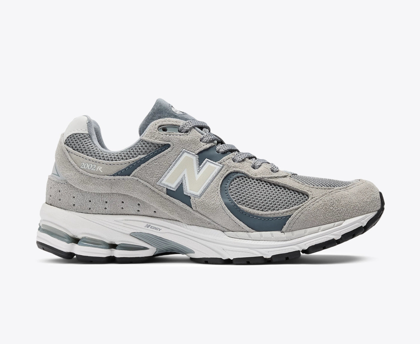 **New Balance 2002 – Men’s Sneakers**